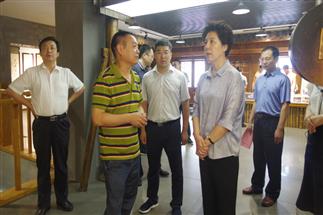 省委副書(shū)記烏蘭一行蒞臨白沙溪茶廠考察調(diào)研